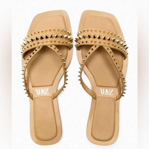 Studded flat brown sandals - Picture 5 of 6